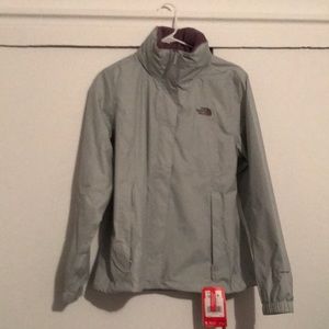 North face man/sports hike jacket size is Large
